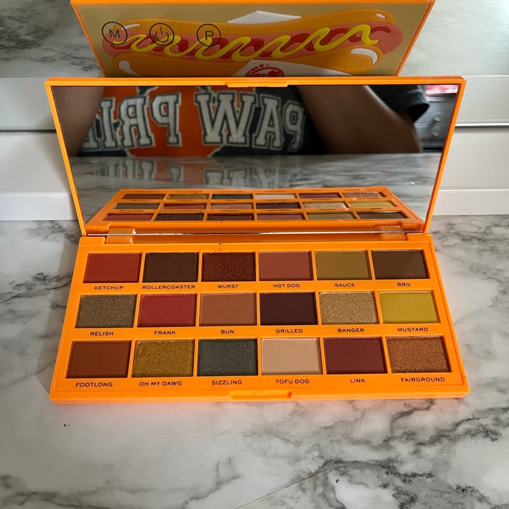 Makeup Revolution So Tasty Pallet